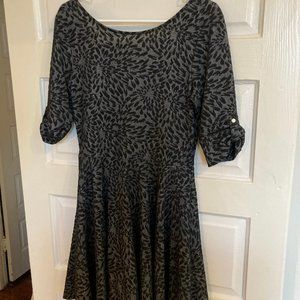 Little black dress with some jazz, size L, Black flower pattern